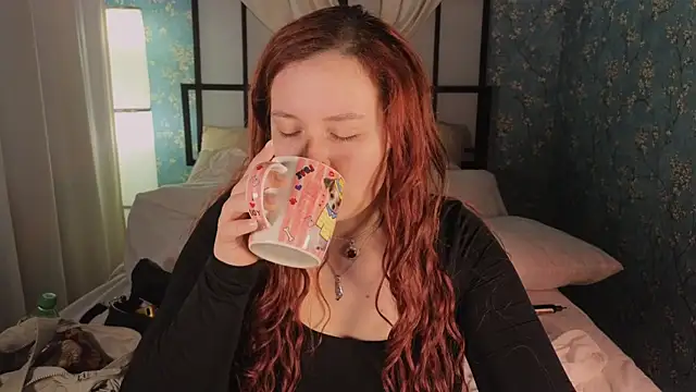 carolina elf online show from October 2025 05:31:01 AM