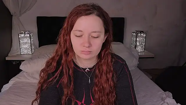 carolina elf online show from October 2025 09:31:01 AM