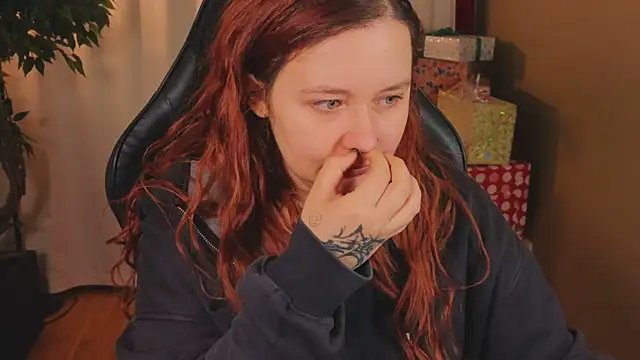 carolina elf online show from November 2025 01:23:01 PM