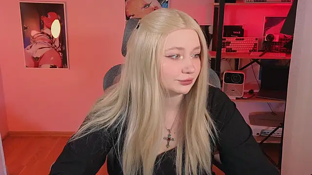 carolina elf online show from April 2026 05:20:01 AM