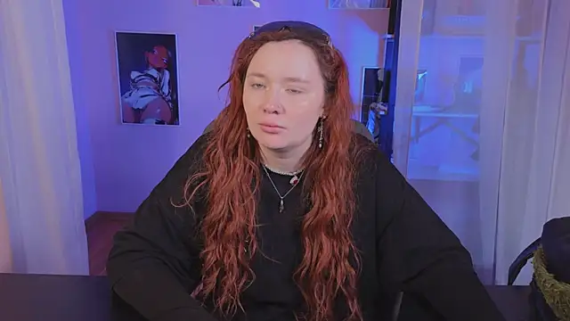 carolina elf online show from November 2025 12:20:01 PM