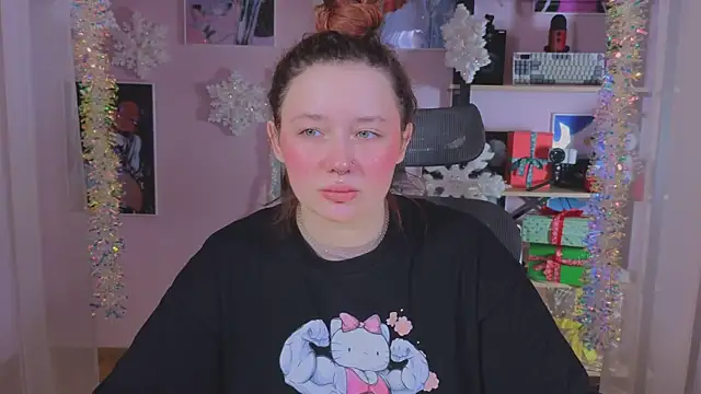 carolina elf online show from December 2025 05:01:02 AM