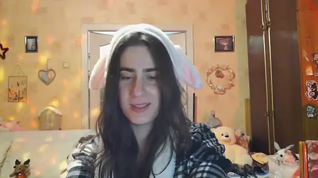 INELIKA online show from November 2025 05:50:02 PM