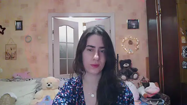 INELIKA online show from September 2025 09:06:02 PM