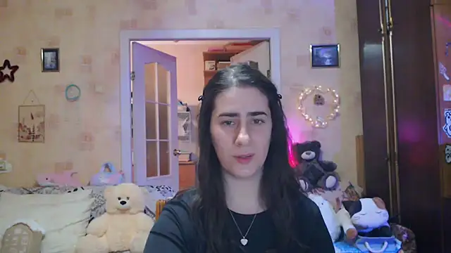 INELIKA online show from September 2025 08:31:01 PM