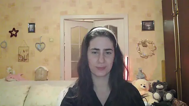 INELIKA online show from October 2025 09:47:01 PM