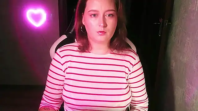 OksiFels online show from September 2025 09:27:01 PM