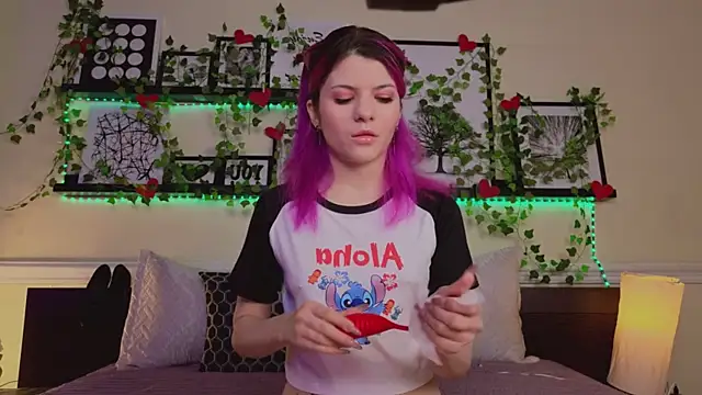 Snapshot of Katya_Zaitseva chatting on February 2025 08:25:01 PM Katya Zaitseva online show from February 2025 08:25:01 PM