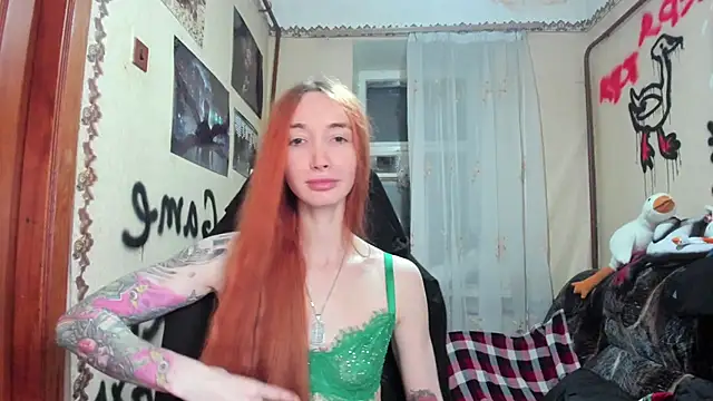 Roxy Silver online show from February 2025 01:21:01 AM