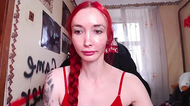Roxy Silver online show from April 2026 04:43:02 AM