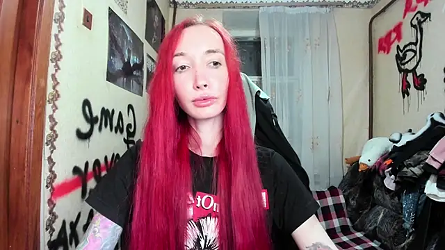 Snapshot of Roxy_Silver chatting on January 2026 02:44:02 PM Roxy Silver online show from January 2026 02:44:02 PM