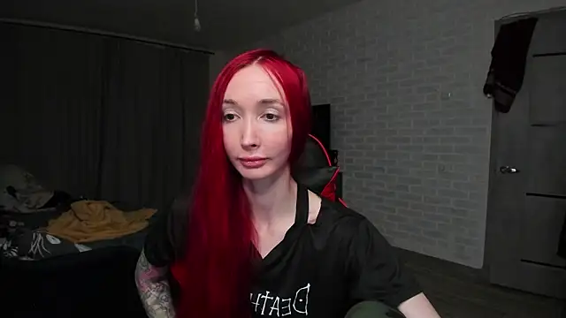 Roxy Silver online show from March 2026 03:10:01 AM