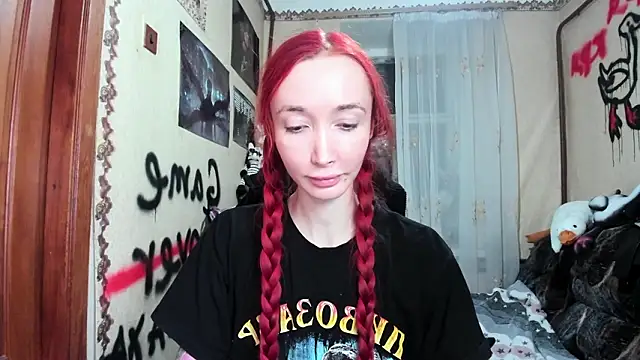 Snapshot of Roxy_Silver chatting on February 2026 09:16:01 PM Roxy Silver online show from February 2026 09:16:01 PM