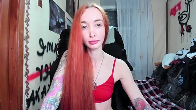 Roxy Silver online show from October 2025 09:05:02 PM