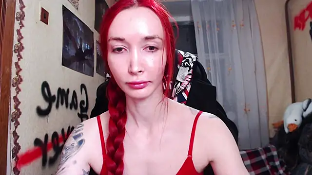 Roxy Silver online show from April 2026 08:32:01 PM