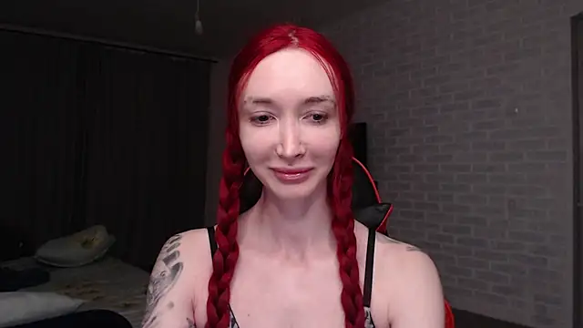 Roxy Silver online show from May 2026 06:50:01 PM