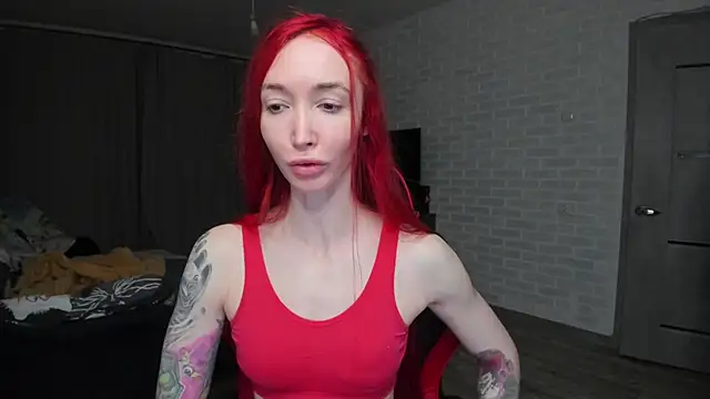 Snapshot of Roxy_Silver chatting on February 2026 03:57:01 PM Roxy Silver online show from February 2026 03:57:01 PM