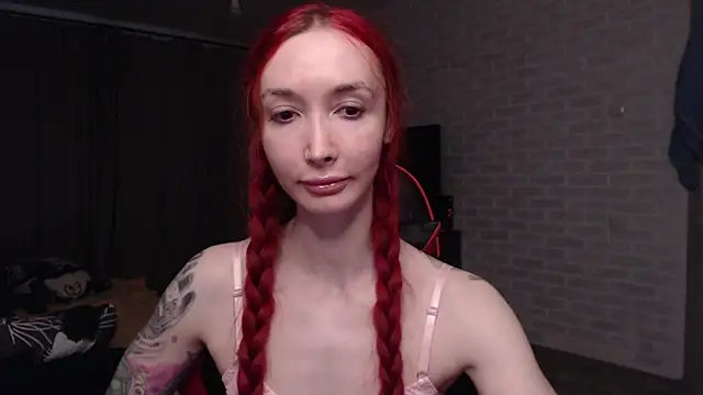 Roxy Silver online show from May 2026 01:59:03 AM