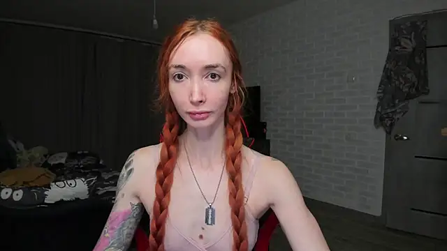 Roxy Silver online show from October 2025 08:06:02 PM