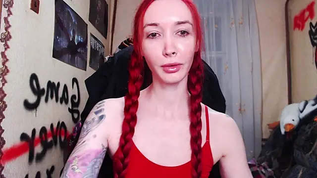 Roxy Silver online show from April 2026 07:58:02 PM