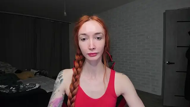 Roxy Silver online show from December 2025 07:13:01 PM