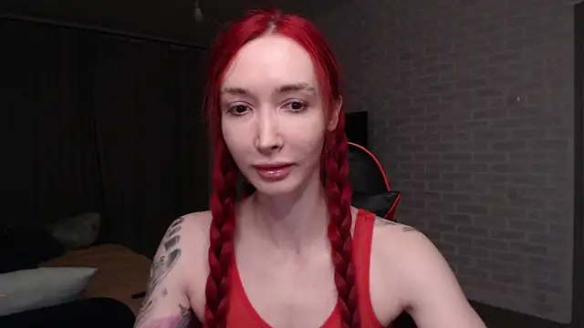 Roxy Silver online show from June 2026 08:43:01 PM