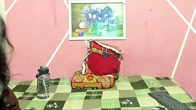 Mia jonny6 online show from April 2026 11:01:01 AM