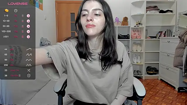 broosnica1 online show from April 2026 01:35:02 PM