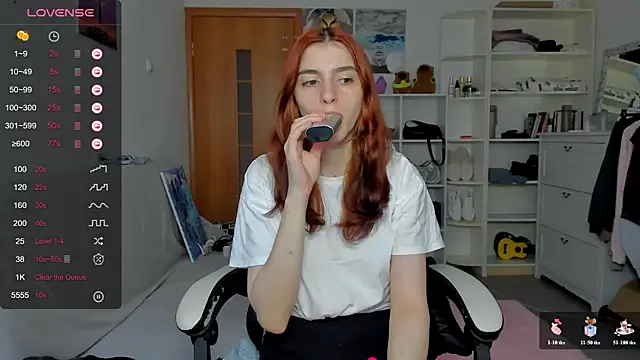 Snapshot of broosnica1 chatting on July 2026 07:48:02 AM broosnica1 online show from July 2026 07:48:02 AM