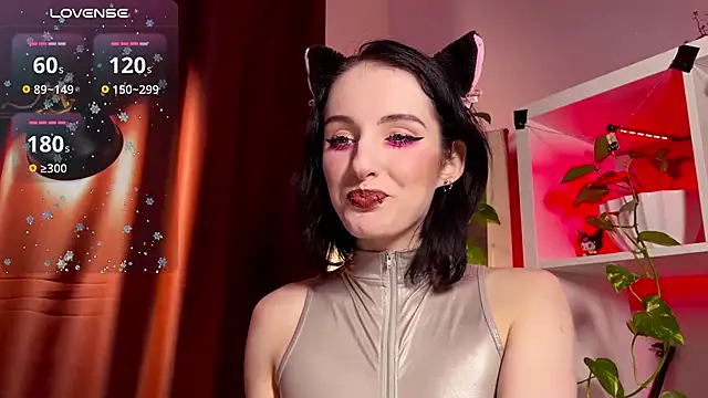 Snapshot of Alice_Succuby chatting on February 2025 07:52:02 PM Alice Succuby online show from February 2025 07:52:02 PM