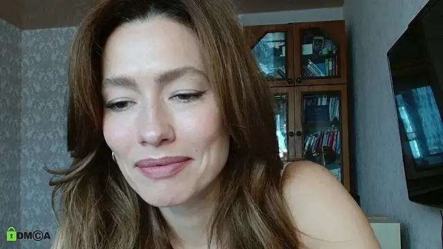 alicia spicy online show from November 2025 06:17:01 AM