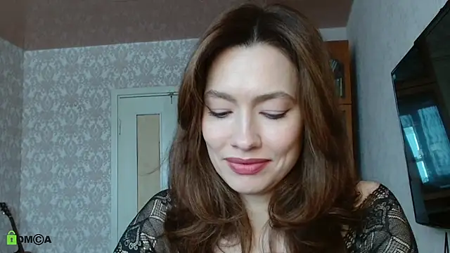 alicia spicy online show from March 2026 04:28:02 AM