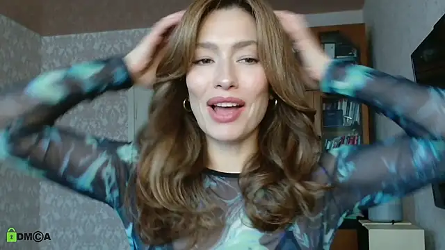 Snapshot of alicia_spicy chatting on December 2025 08:02:01 AM alicia spicy online show from December 2025 08:02:01 AM