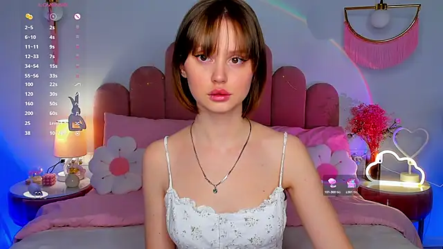 MaryLew online show from November 2025 06:19:01 AM