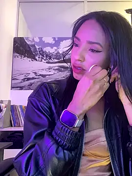 xenia golden online show from November 2025 04:29:02 PM