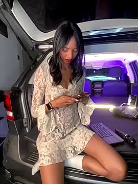 xenia golden online show from October 2025 01:43:01 PM