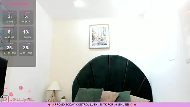 Snapshot of _AlejaCruz_ chatting on May 2026 07:32:02 PM AlejaCruz online show from May 2026 07:32:02 PM