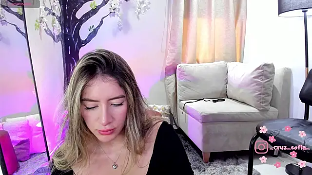  AlejaCruz  online show from March 2026 07:04:01 PM