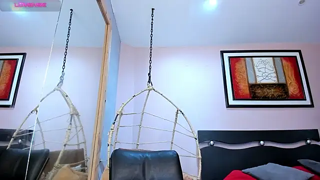  AlejaCruz  online show from March 2026 06:22:02 PM