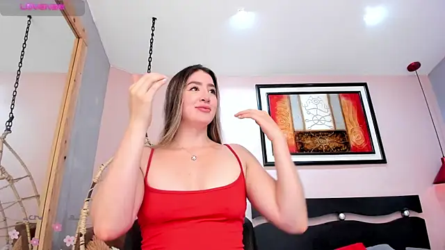Snapshot of _AlejaCruz_ chatting on July 2026 06:25:01 PM AlejaCruz online show from July 2026 06:25:01 PM