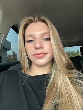 Snapshot of adel_secret chatting on September 2025 10:36:02 AM adel secret online show from September 2025 10:36:02 AM