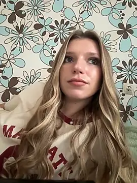 Snapshot of adel_secret chatting on October 2025 12:09:01 PM adel secret online show from October 2025 12:09:01 PM