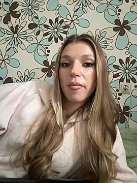 Snapshot of adel_secret chatting on October 2025 12:35:01 PM adel secret online show from October 2025 12:35:01 PM