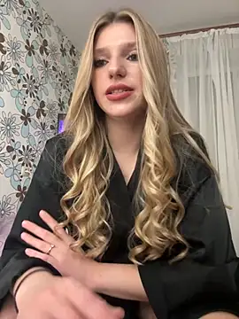 Snapshot of adel_secret chatting on November 2025 09:04:01 PM adel secret online show from November 2025 09:04:01 PM