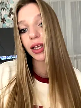 Snapshot of adel_secret chatting on October 2025 07:48:01 PM adel secret online show from October 2025 07:48:01 PM