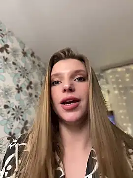 Snapshot of adel_secret chatting on March 2025 10:59:01 PM adel secret online show from March 2025 10:59:01 PM