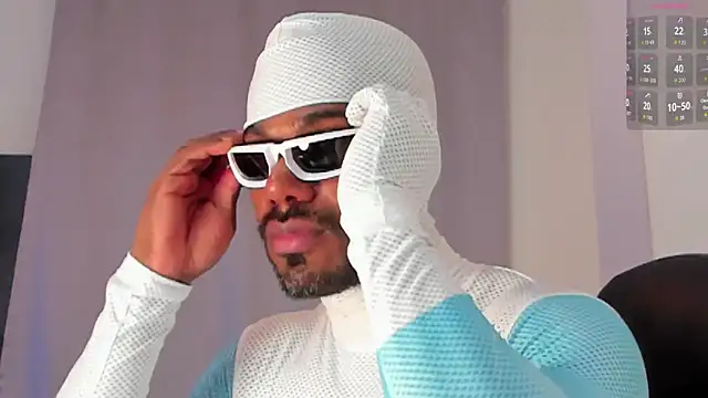 Ganiimedes online show from October 2025 08:05:01 PM