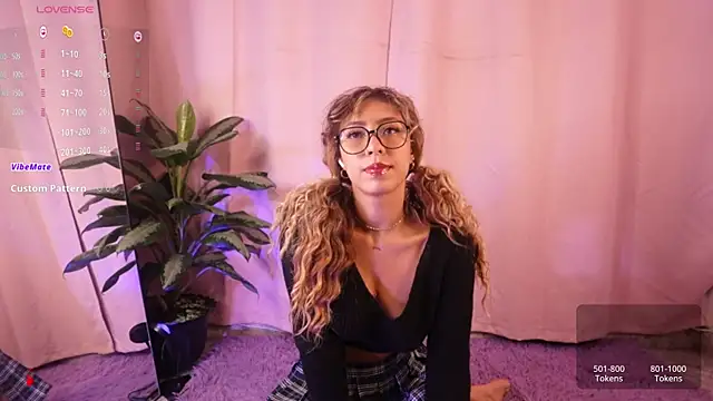 Miranditta online show from March 2025 01:32:02 AM