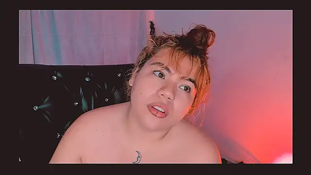 Snapshot of Samanta_cutee chatting on March 2025 12:14:02 PM Samanta cutee online show from March 2025 12:14:02 PM