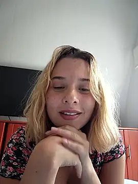 Sophy Bunny online show from September 2025 05:30:01 PM